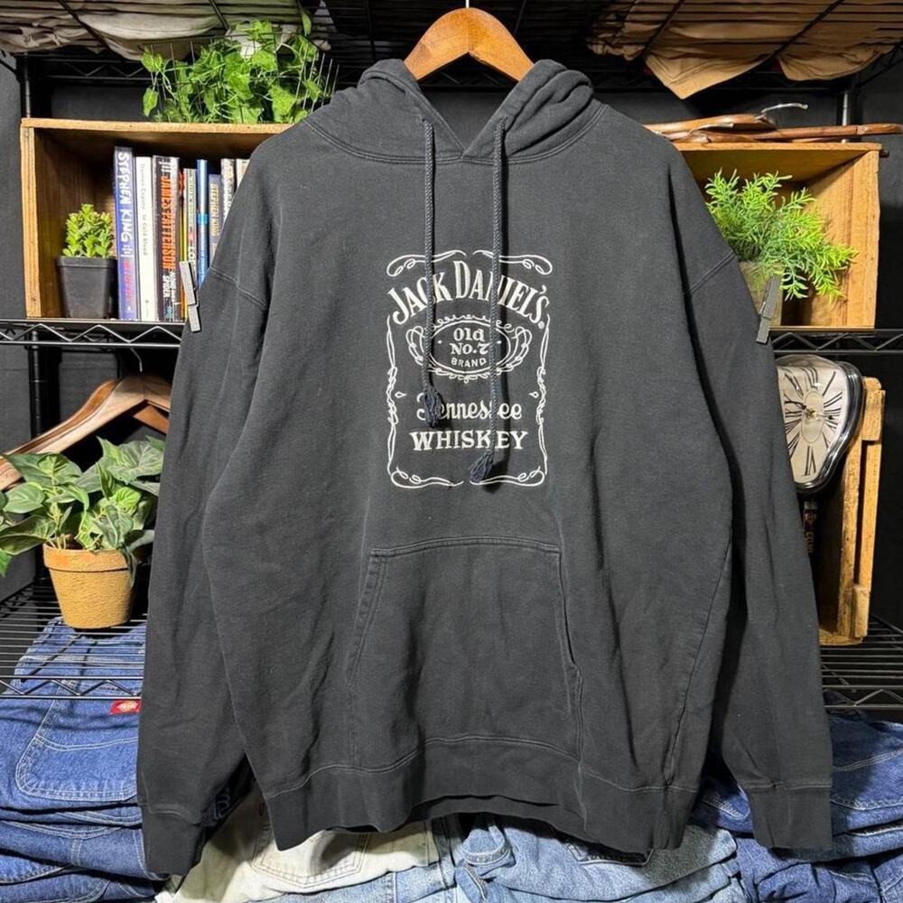 Vintage Y2K Jack Daniel's Whiskey Hoodie Black White Embroidered Sweatshirt XL